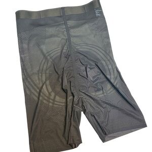 New Black Shape wear  large